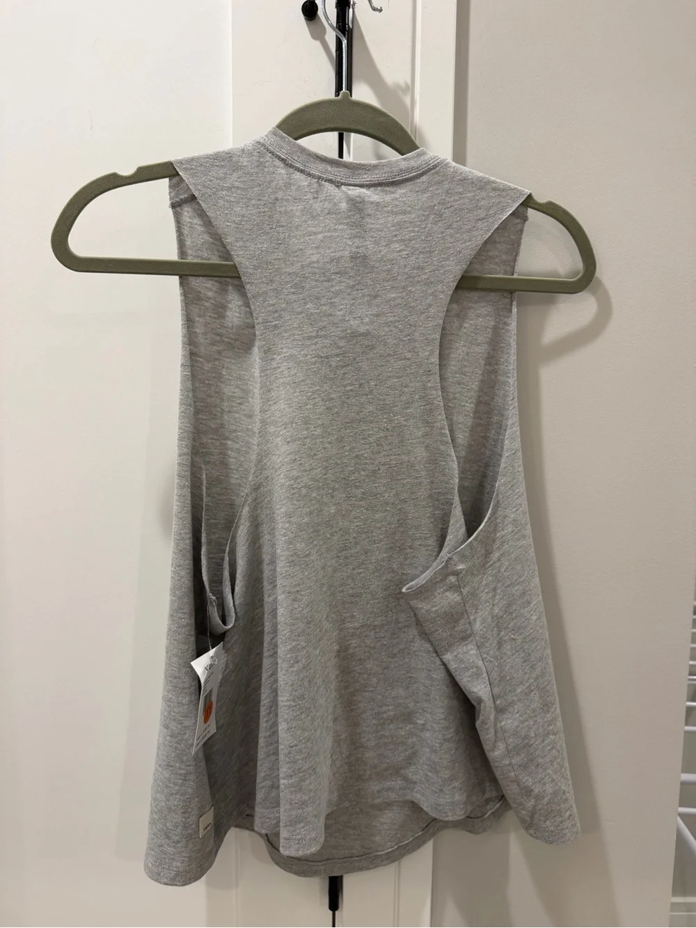 Vuori Tank Size Large Grey
